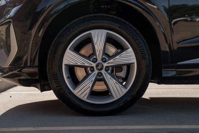 Photo of 2024 Mythos Black Metallic Audi Q4 e-tron