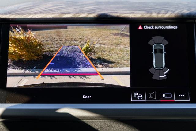 Photo of 2024 Mythos Black Metallic Audi Q4 e-tron