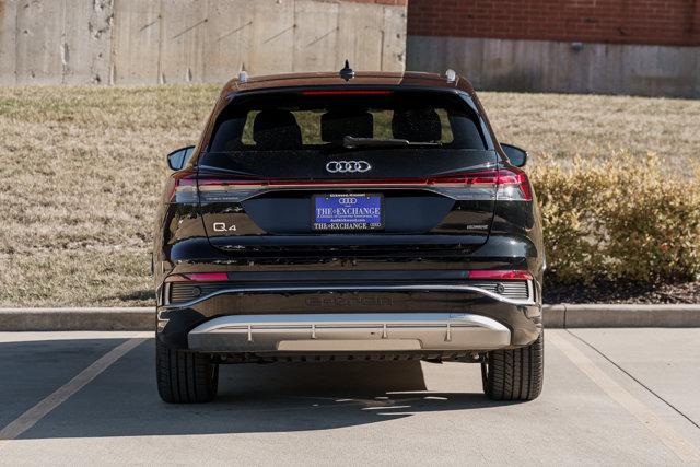 Photo of 2024 Mythos Black Metallic Audi Q4 e-tron