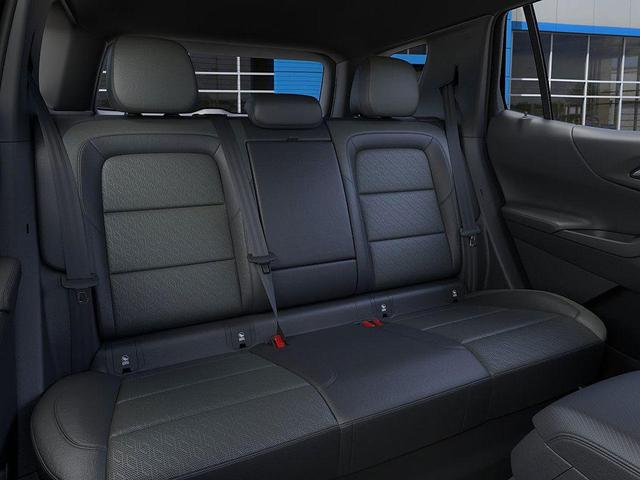 Photo of 2026 Summit White Chevrolet Equinox