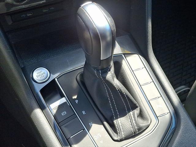 Photo of 2021 Platinum Gray Metallic Volkswagen Tiguan
