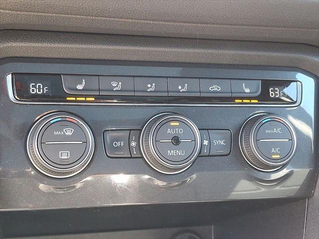 Photo of 2021 Platinum Gray Metallic Volkswagen Tiguan