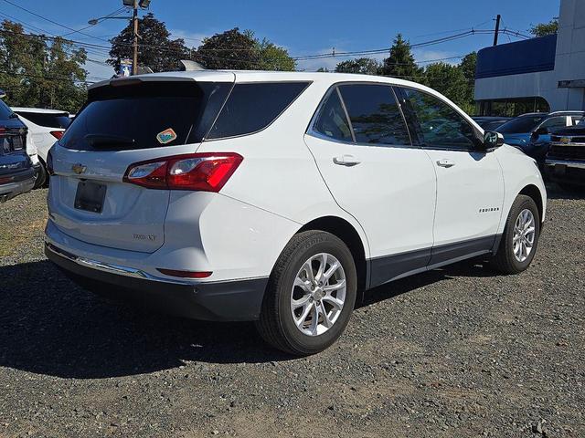 Photo of 2020 Summit White Chevrolet Equinox