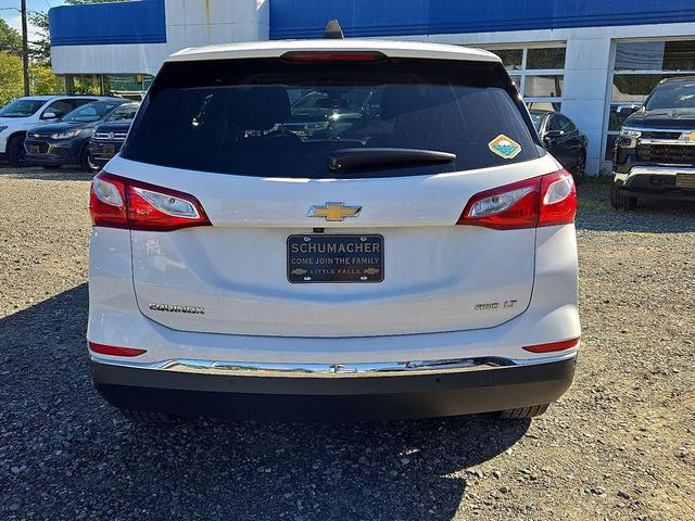 Photo of 2020 Summit White Chevrolet Equinox