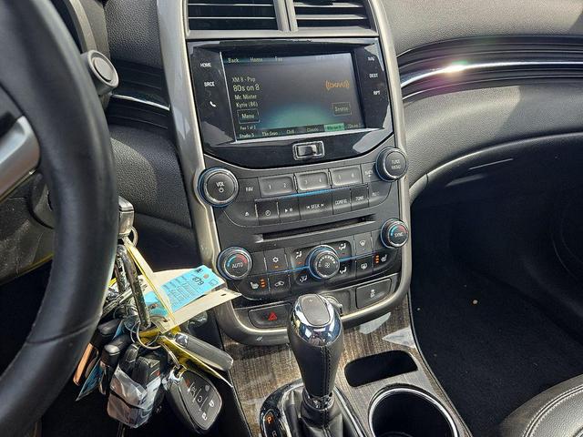 Photo of 2014 Silver Ice Metallic Chevrolet Malibu
