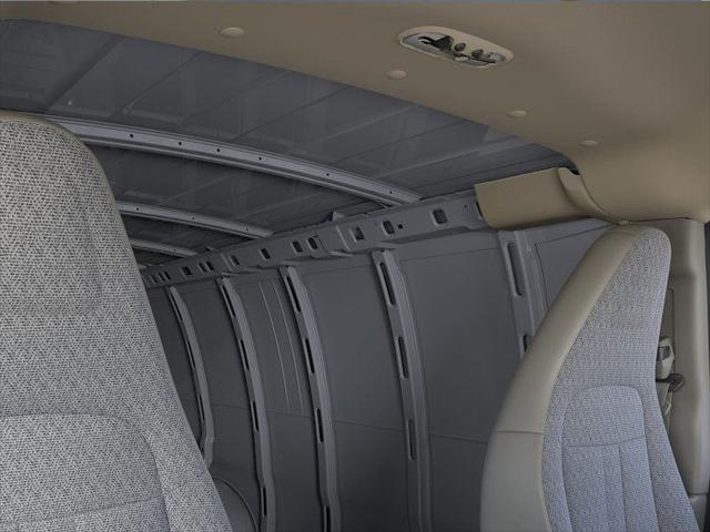 Photo of 2025 Summit White Chevrolet Express 2500