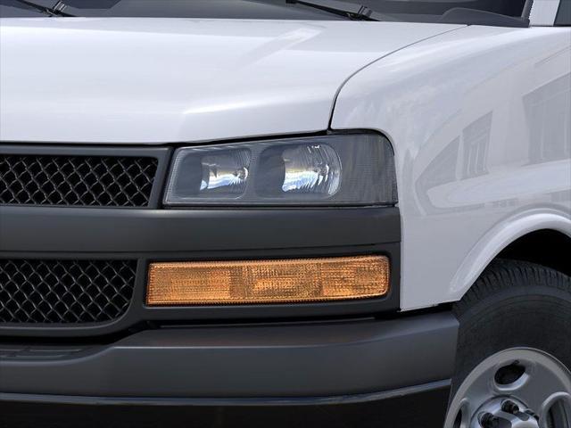Photo of 2025 Summit White Chevrolet Express 2500