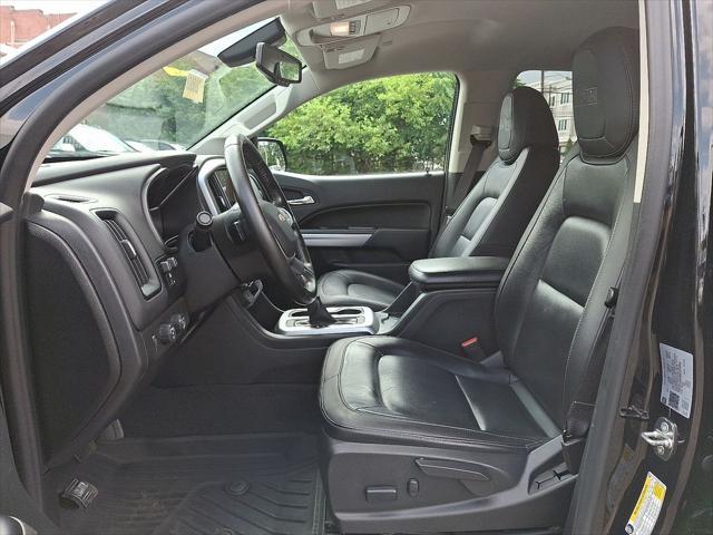 Photo of 2022 Black Chevrolet Colorado