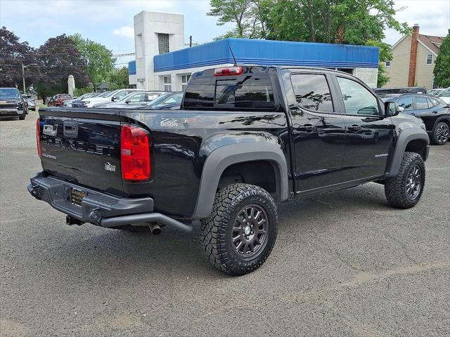 Photo of 2022 Black Chevrolet Colorado