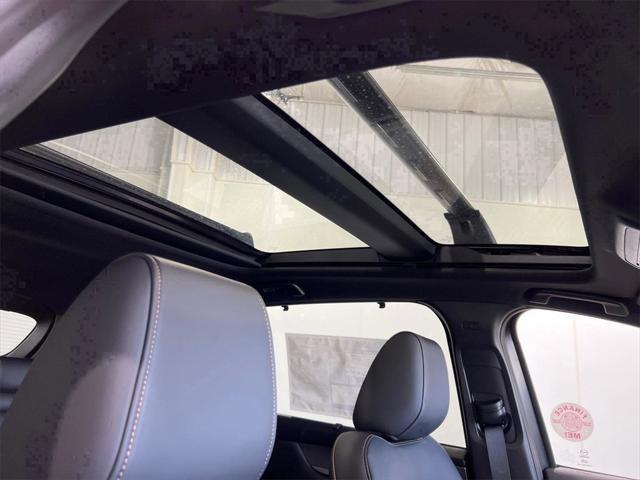 Photo of 2025 Rhodium White Premium Mazda CX-70 PHEV