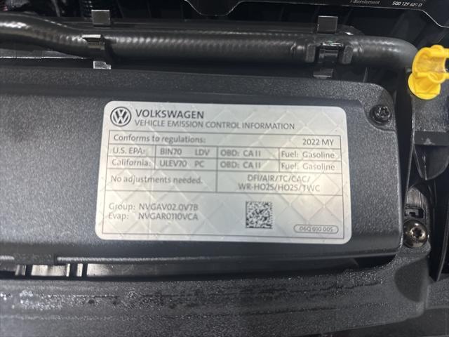Photo of 2022 Gray Volkswagen Golf GTI