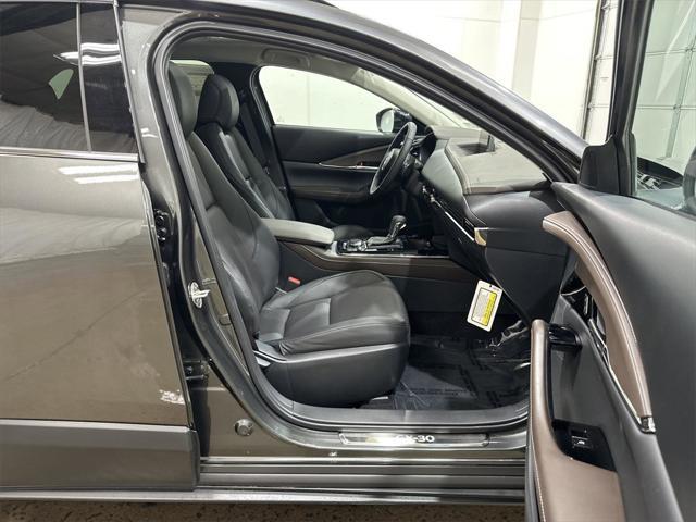 Photo of 2025 Machine Gray Metallic Mazda CX-30