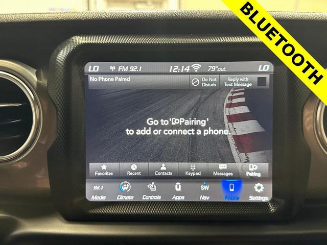 Photo of 2020 Bright White Clearcoat Jeep Wrangler Unlimited