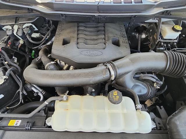 Photo of 2022 Space White Metallic Ford F-150