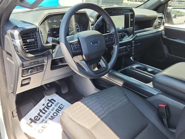 Photo of 2022 Space White Metallic Ford F-150