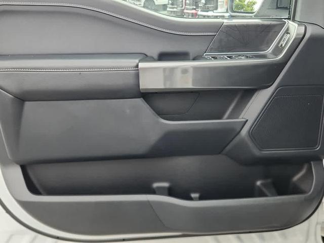 Photo of 2022 Oxford White Ford F-150
