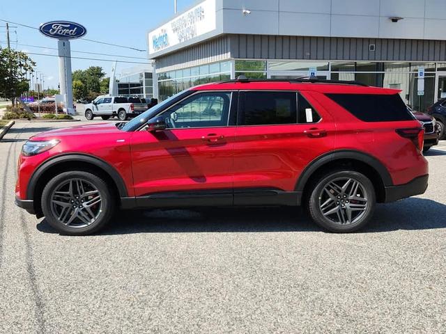 Photo of 2025 Rapid Red Metallic Tinted Clearcoat Ford Explorer