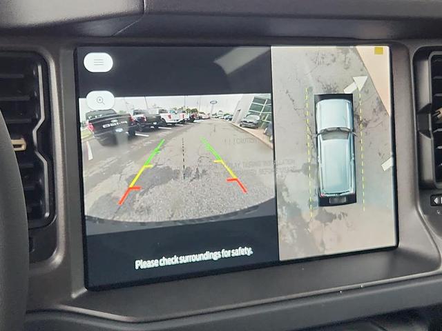 Photo of 2025 Oxford White Ford Bronco