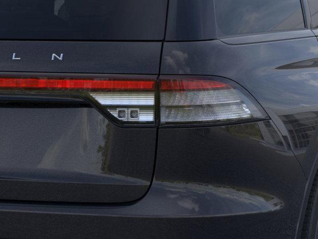 Photo of 2025 Infinite Black Metallic Lincoln Aviator