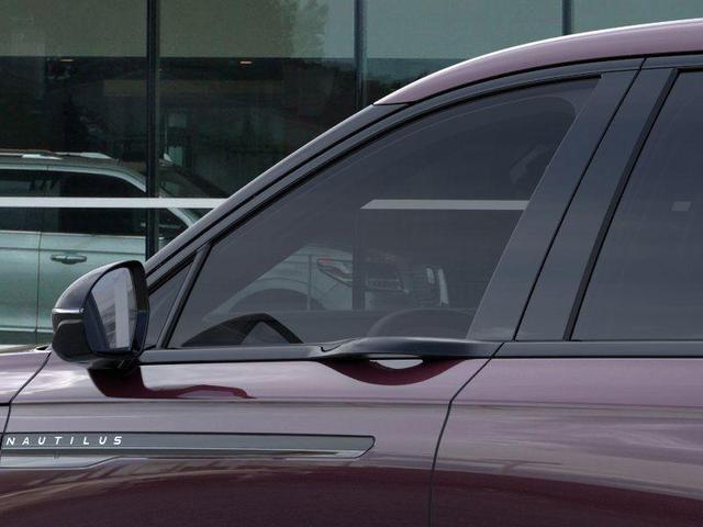 Photo of 2025 Diamond Red Lincoln Nautilus