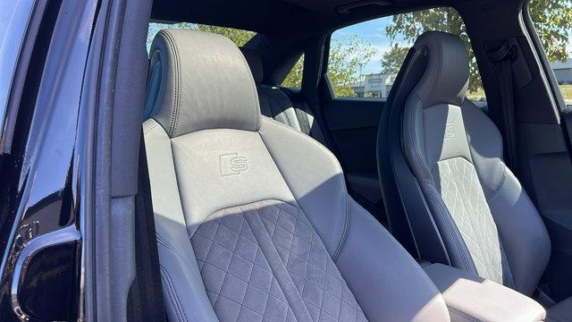 Photo of 2018 Mythos Black Metallic Audi S4