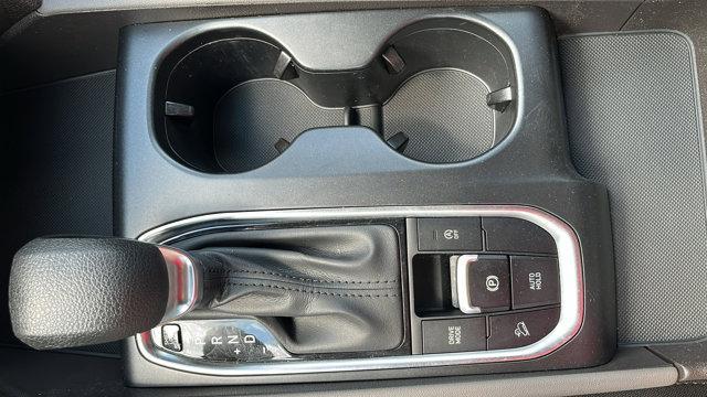 Photo of 2020 Shimmering Silver Pearl Hyundai SANTA FE