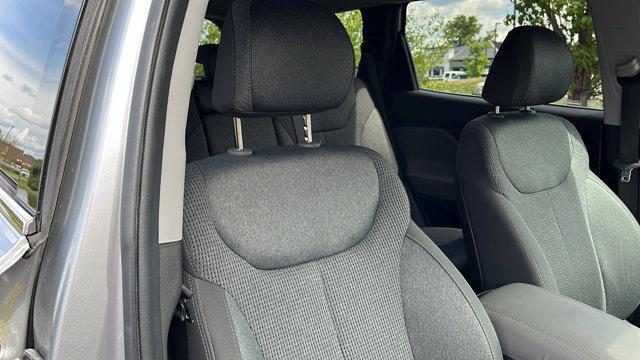 Photo of 2020 Shimmering Silver Pearl Hyundai SANTA FE