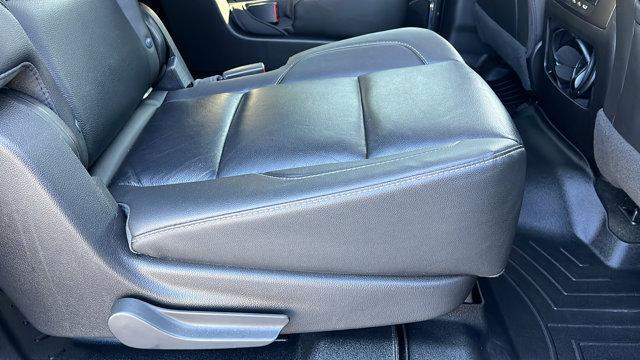 Photo of 2018 Silver Ice Metallic Chevrolet Suburban