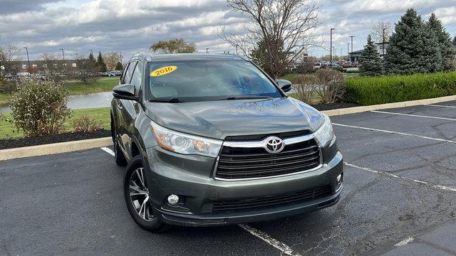 2016 Toyota Highlander