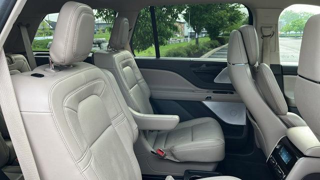 Photo of 2021 Pristine White Lincoln Aviator