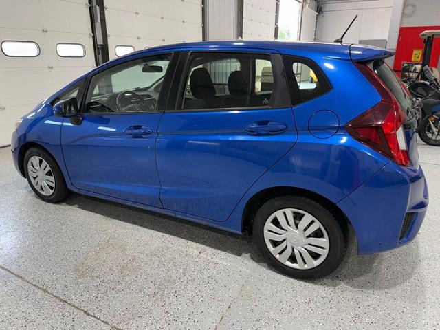 Photo of 2016 Blue Honda Fit