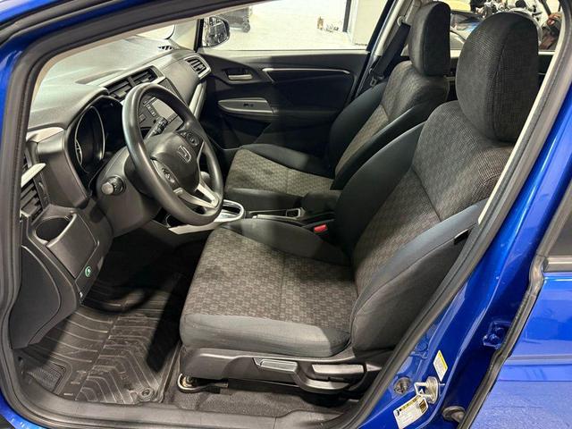 Photo of 2016 Blue Honda Fit
