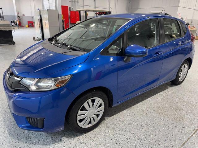 Photo of 2016 Blue Honda Fit