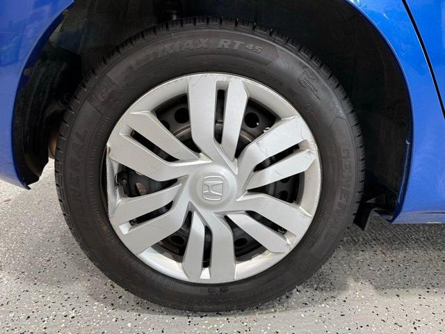 Photo of 2016 Blue Honda Fit