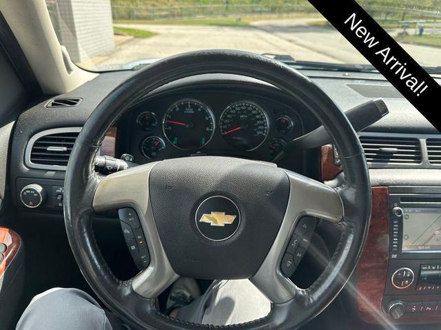 Photo of 2013 Silver Ice Metallic Chevrolet Suburban