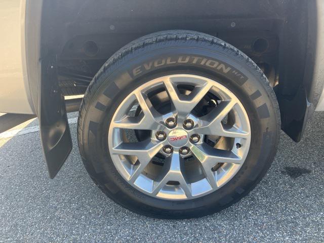 Photo of 2018 Quicksilver Metallic GMC Sierra 1500
