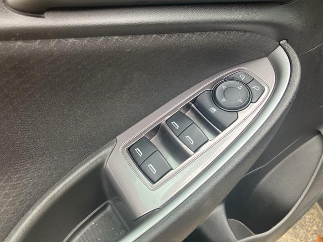Photo of 2023 Mineral Gray Metallic Chevrolet Malibu