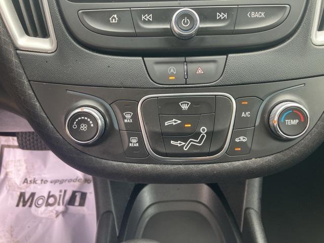 Photo of 2023 Mineral Gray Metallic Chevrolet Malibu