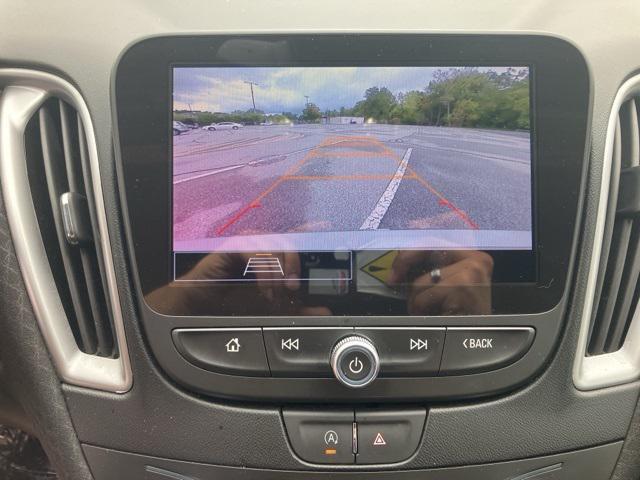 Photo of 2023 Mineral Gray Metallic Chevrolet Malibu