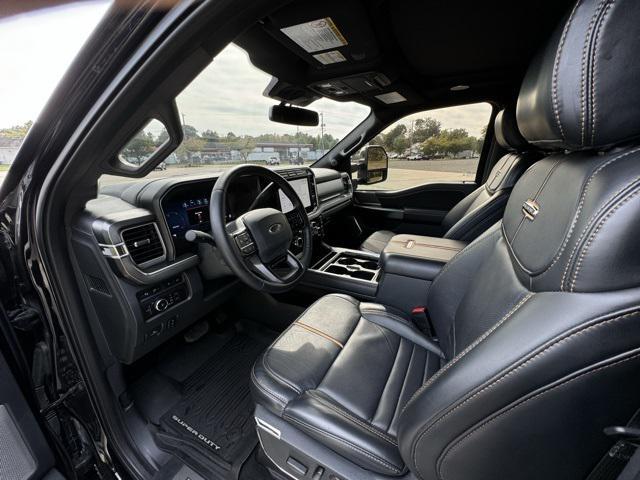 Photo of 2024 Agate Black Metallic Ford F-350