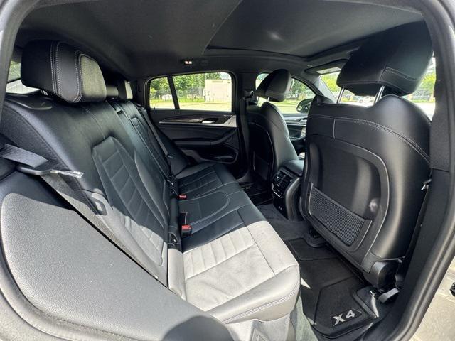Photo of 2021 Sunstone Metallic BMW X4 M