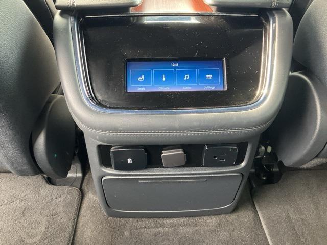 Photo of 2022 Black Metallic Lincoln Navigator