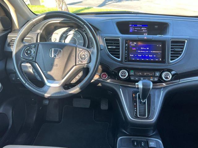 Photo of 2016 White Honda CR-V