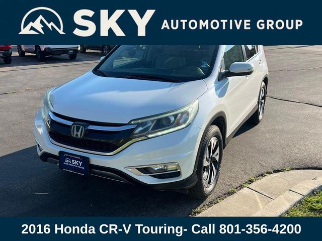 Photo of 2016 White Honda CR-V