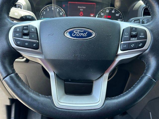 Photo of 2023 Gray Metallic Ford Explorer