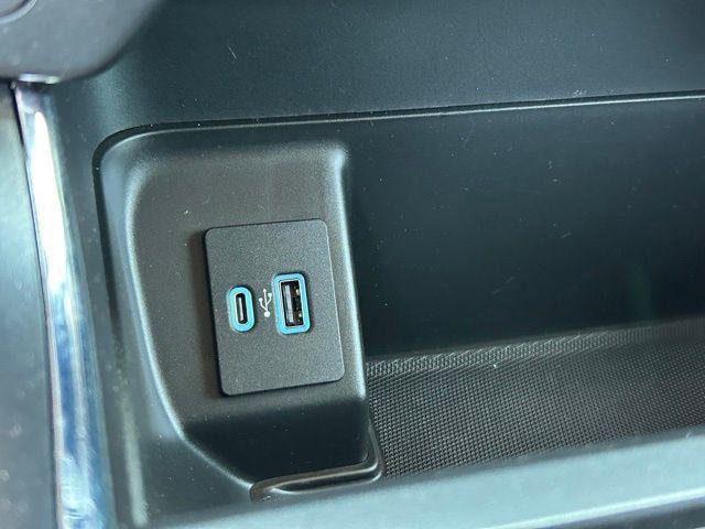 Photo of 2022 Race Red Ford F-150