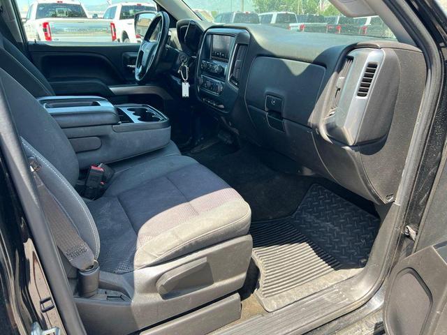 Photo of 2016 Black Chevrolet Silverado 1500