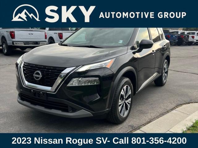 Photo of 2023 Super Black Nissan Rogue