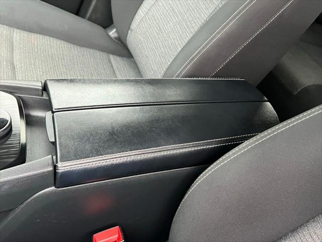 Photo of 2023 Super Black Nissan Rogue