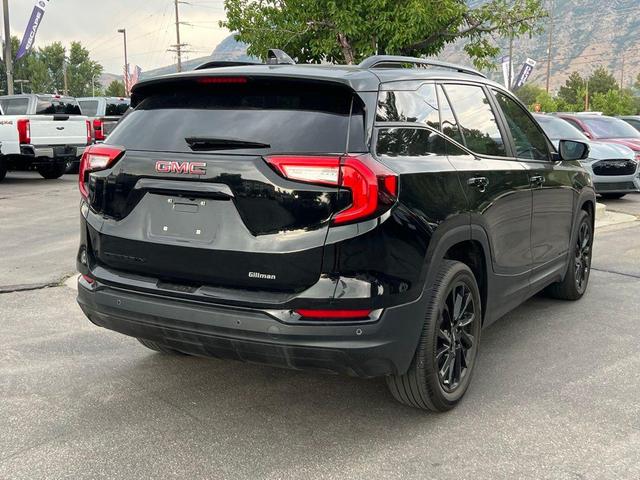 Photo of 2023 Ebony Twilight Metallic GMC Terrain